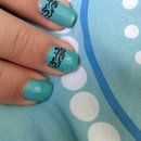 Elegant blue nails