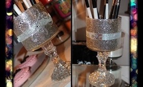 ♥DIY: Pedestal Makeup Brush Holder♥