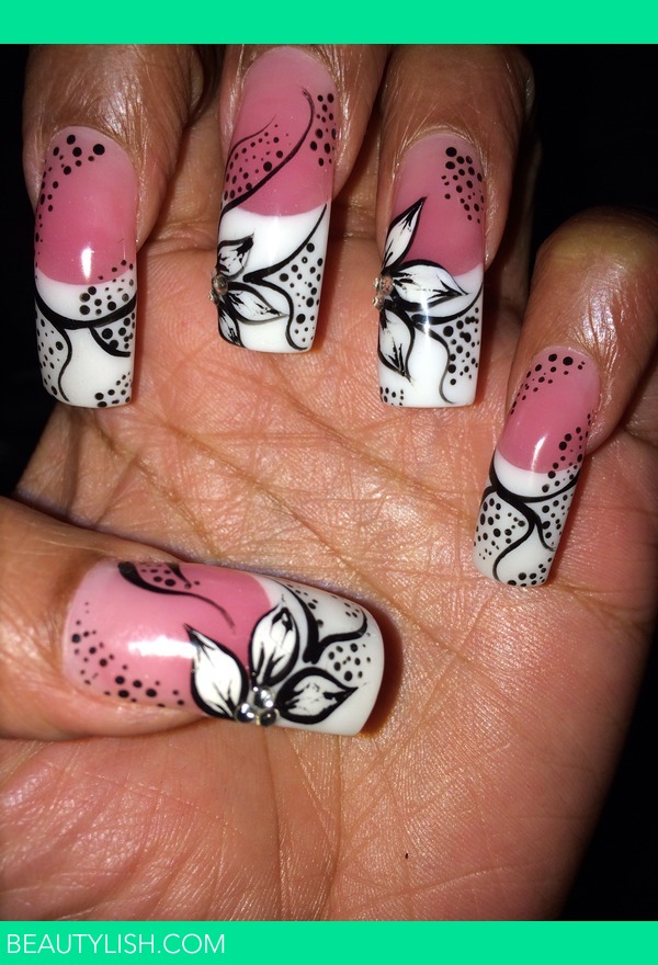 Black and white flowers | Jeanette C.'s Photo | Beautylish