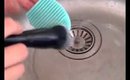 How to wash brushegg makeup