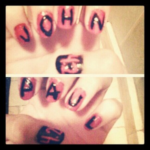 Red nd black with my boyfriends name. Lol. Showin my babe love.