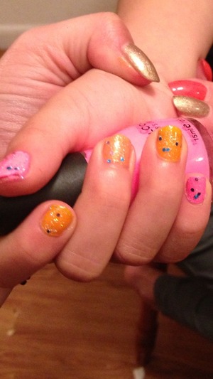Painted my nieces nail, she picked all the colors. I'd say she did a good job.
