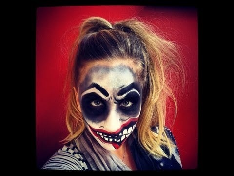 Halloween - Scary, Deranged, Evil, Insane, Crazy Clown make up ...