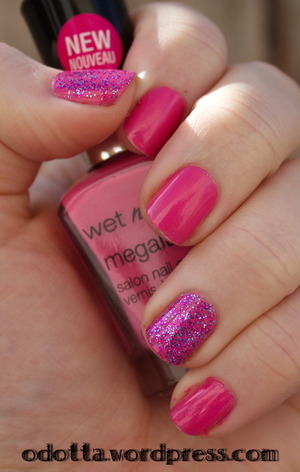 Wet n Wild's Candy-licious accented with Sinful Colors Frenzy for Valentine's week 2013