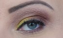 FALL EYE MAKEUP WITH A POP OF COLOR