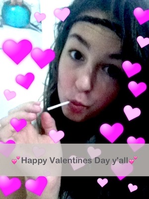 💕I just wanna wish all u guys a happy valentines day and if u don't  have a valentine I will be ur valentine 💕