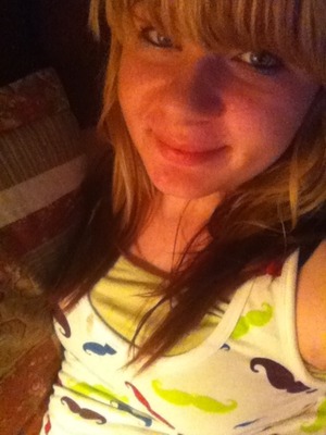 i used a pretty red collor but it turned burgindy! laugh out loud but i love it!