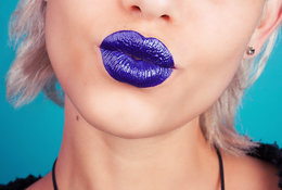 Do You Dare? Black & Blue Lipcolor at the Office