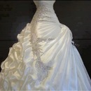 Wedding dress!<3 