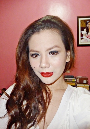 Trying out a Pin Up Look for the Holidays. :)