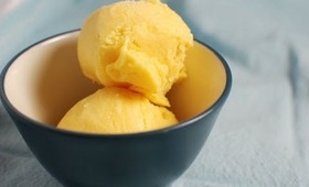 ♥ Vegetarian Homemade Mango Icecream Recipe WITHOUT an Icecream Maker ♥ ( • ◡ • )