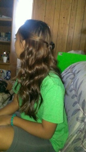 A quick curl session done by: Jea Kyla Sheyne <3