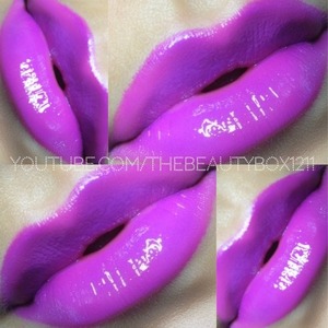 Mac Magenta liner + Heroine lipstick + Revlon Lilac Pastelle gloss 