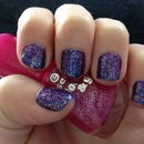 violett glitter nails 