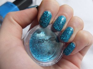 BYS Glitter Kit For Nails - Putting On The Glitz