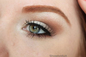 This is a super fun eye look for summer. For all the details visit www.noellemcdonald.com/blog-1/
