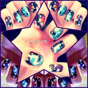 Hand painted starry nails. Follow Instagram blu3y3babi 