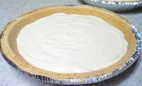 Best No-Bake Cream Cheese Pie Recipe