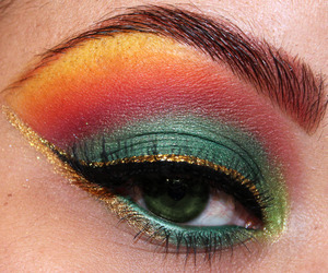 Phoenix Inspired Look! (Phoenix Series Pt 2 of 3)

More pics and products used:
http://makeupbysiryn.com/2011/11/24/phoenix-inspired-look-phoenix-series-pt-2/