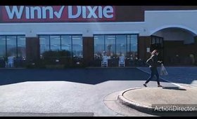 Winn-Dixie grand opening with a band and the radio station