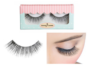 Perfect for the girl who looks like Hollywood’s new up and coming starlet, Hollywood Glam, is sure to be a crowd pleaser. Fit to help you play any role, whether it’s the damsel, the heroine or leading lady, this hand cut and dense lash style is feathery at the tips, and the one you've got to have in your secret arsenal!

Lightly layered but long and dense at the base, Hollywood Glam is oh-so-glamorous!
http://thehouseoflashes.com/products/hollywood-glam