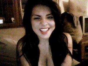 everyday red lips<3