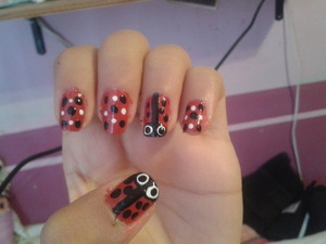 my ladybug nails (: