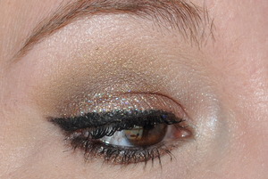 Lit Cosmetics "Champagne Wishes" over Maybelline Eyestudio LE in "Teal Takeover", Physician's Formula black gel liner from the Glam Brown Eyes set.