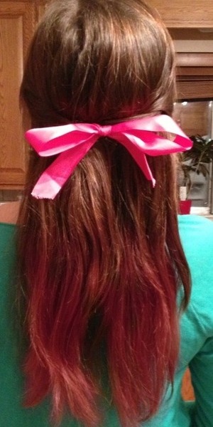 Pink bow 