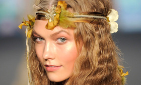 Steal Karlie Kloss's Look From Anna Sui's Spring 2014 Catwalk
