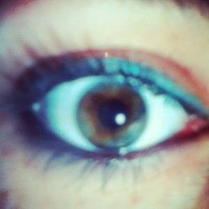 My eyes are both green and brown 