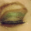 Mother Nature Cut Crease Eye With Glitter
