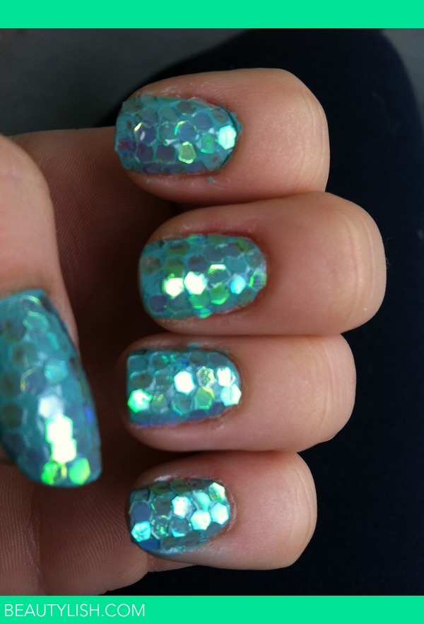 Mermaid Scale Nails | Raechel W.'s Photo | Beautylish