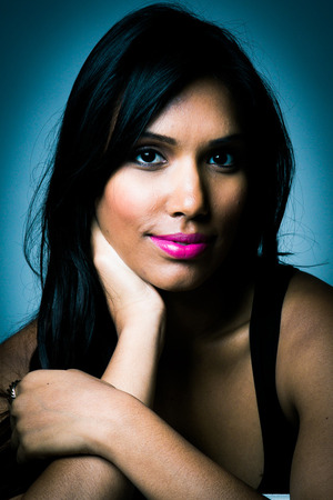 Photo Credit: www.jaemsbrian.com

Makeup: http://www.julievicencio.com/blog/2012/9/14/transformation-zahrah