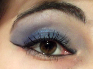 Another blue make-up