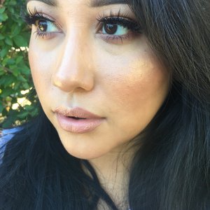 Natural dewy look with nude lips