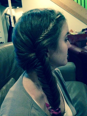 Here's a fishtail I did on my moms friend! :) 