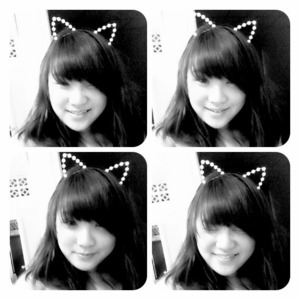 Made the cat headband myself , cute ?? ;)