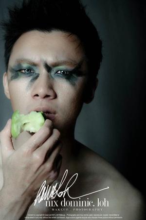 Model : Nicholas C.
Makeup & photography : Nix D. Loh