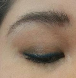 K.I.S.S. (Keep It Simple, Stupid)

When you're in a hurry, eyeshadow crayons are lifesavers.  I just put a little bit of the darker color on the outer 1/3 of the eye and a bit into my crease line.  My highlighter color is under my eyebrows and on the inner corner of my eyes.

Pardon the fuzzy caterpillar this photo was taken the day before my eyebrows were done.