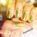 Mistletoe Nails