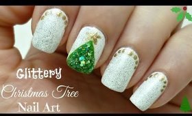 Glittery Christmas Tree Nail Art Design!