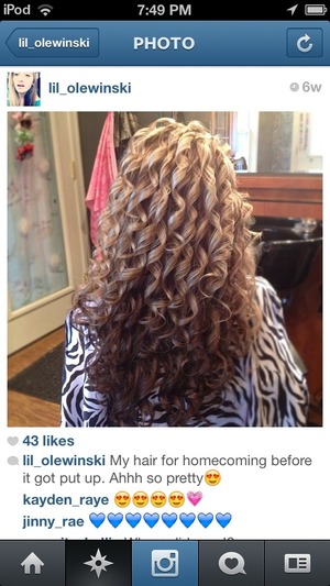 My bestfriends homecoming hair<3