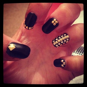 Studded nails 