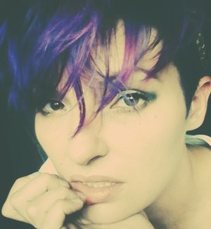 My new Purple hair!!!