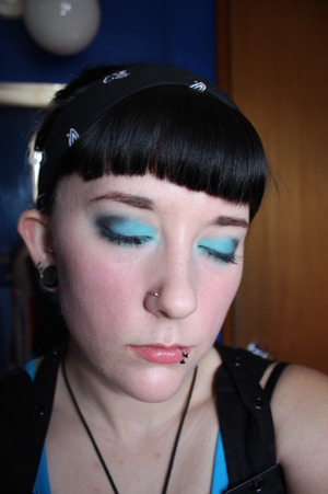 blue and black eyes http://www.youtube.com/user/WorkingClassBeauty#p/u/22/EJp4rkw_Spk