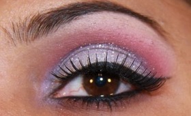 SNOWY SILVER AND PINK EYE MAKEUP