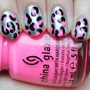 Neon Pink, Silver & Black Leopard Nails