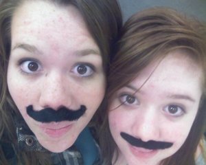 sisters an staches