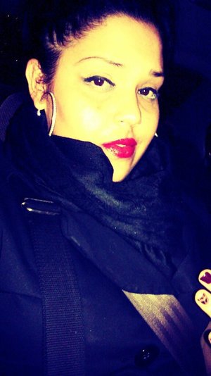 MAKE A COLD WINTER NIGHT SIZZLE WITH A PLUM/DEEP RED LIP